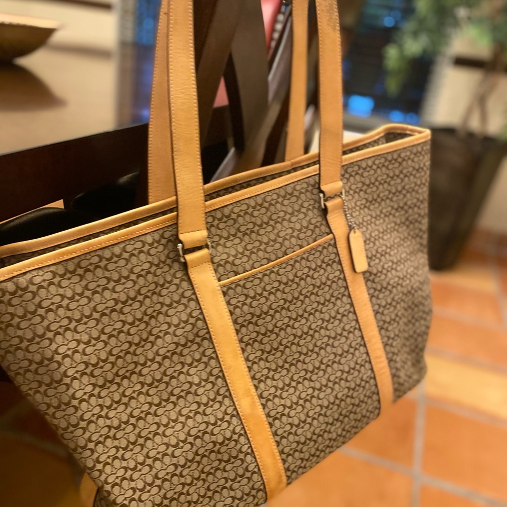 Coach Hampton large tote